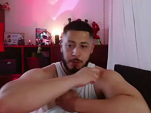 Spilios_low Live XXX-Chat