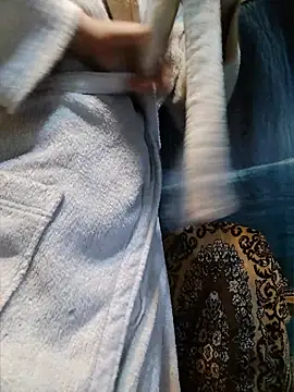 دردشة CrazyMaya39 الجنسية المباشرة