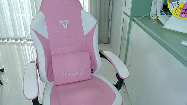 Lilyisshyn Live XXX chat