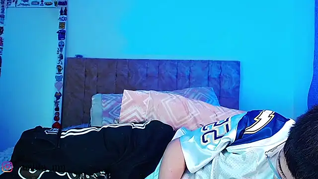 _justinmoon2: онлайн-секс-чат