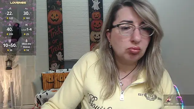 KKMimiKKn Live XXX chat