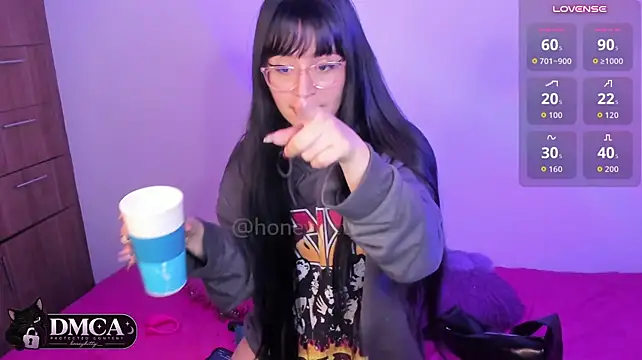 Živý XXX chat Honeykitty__