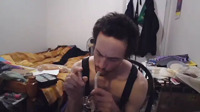 Chatroom XXX en direct de JohnnyMoves