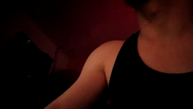 MasterDaddyCool élő XXX-chatje
