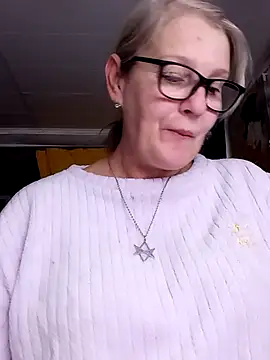 irinamaux – Live XXX-chat