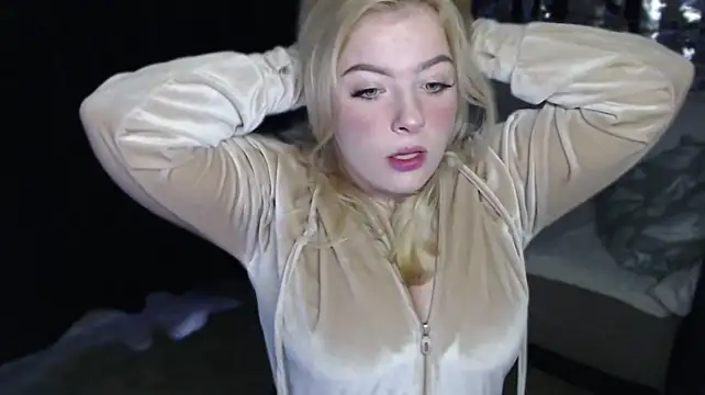 Angel_Girl_ – Naživo XXX chat