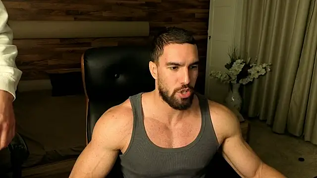 IvanHydee Live XXX-chat