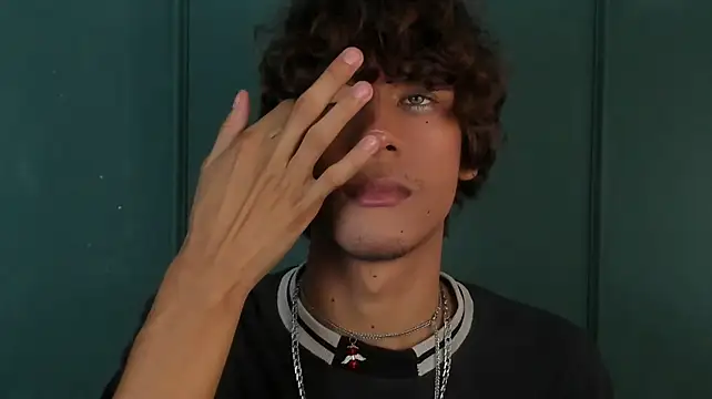 Онлайн чат XXX derek_blake