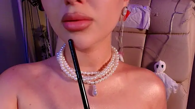 Evacadooo's Webcam Show