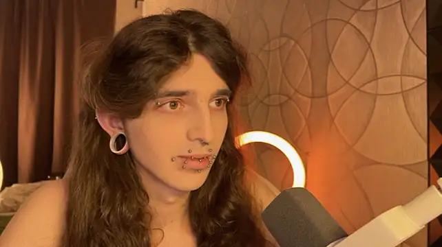 Kriisp Live XXX Chat