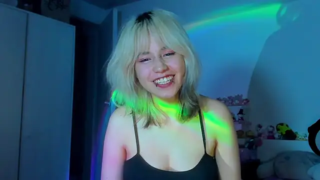 Chat XXX ao vivo de Akane-Mou