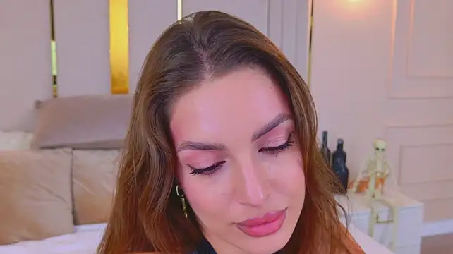 BellaHalles' Live XXX Chat