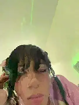 Strawberry_Honey_03's Live XXX Chat