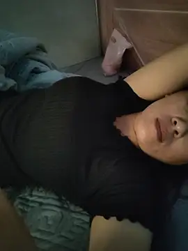 Cums_hot 即時 XXX 聊天