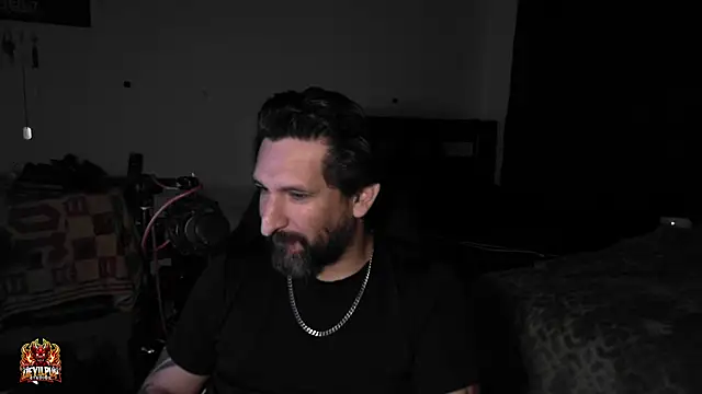 DevilPup75_n Live XXX chat