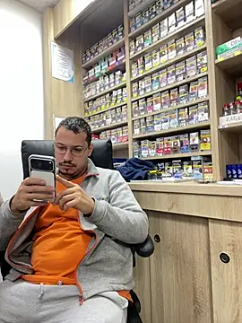 baramadalin Live XXX-Chat