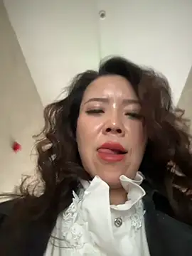 anna_kk: απευθείας συνομιλία ΧΧΧ