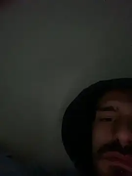 Ivis1999n Live XXX chat