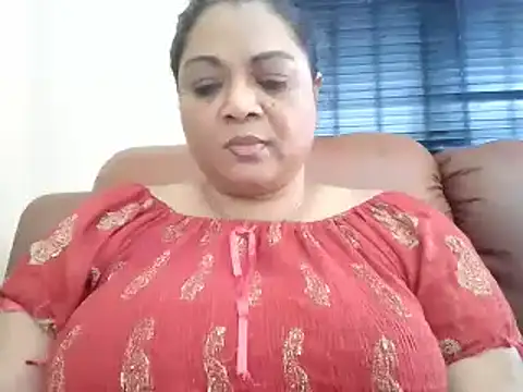 دردشة IndianDelia الجنسية المباشرة