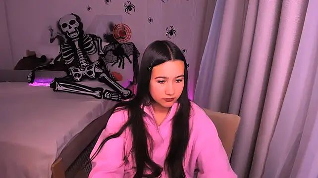GabrielleEvy Adlı Modelin Canlı XXX Sohbeti