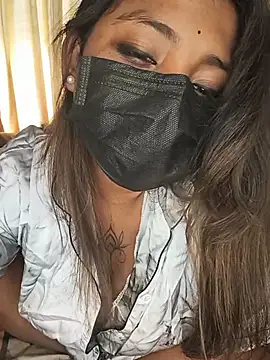 OpposedLoom লাইভ XXX চ্যাট