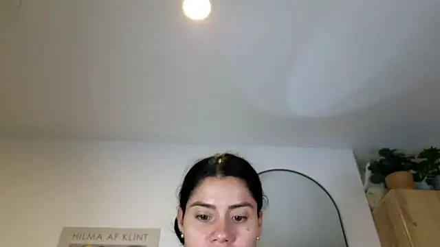 Alondra_fetish Adlı Modelin Canlı XXX Sohbeti