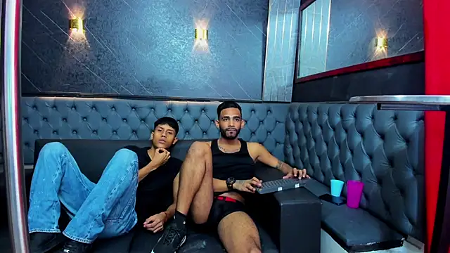 EMILIANO_BLESS Live XXX Chat