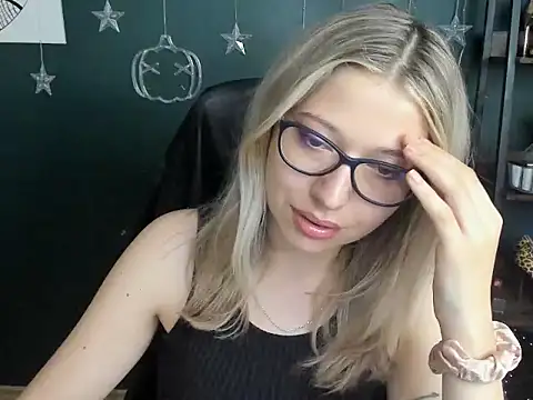 loveHeidi Chat XXX in diretta