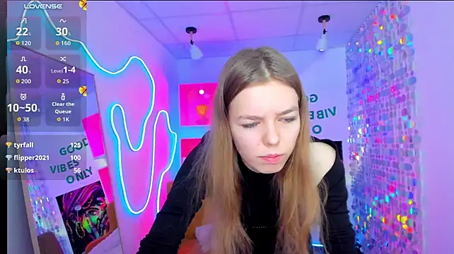 TinaTayylor Chat XXX live