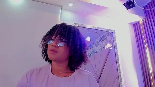 mia_rouxx1のライブXXXチャット