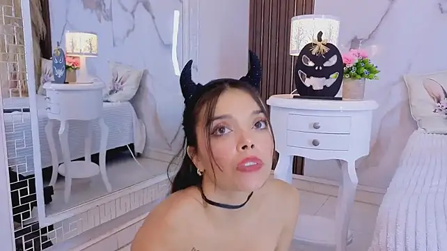 دردشة hannahill69 الجنسية المباشرة
