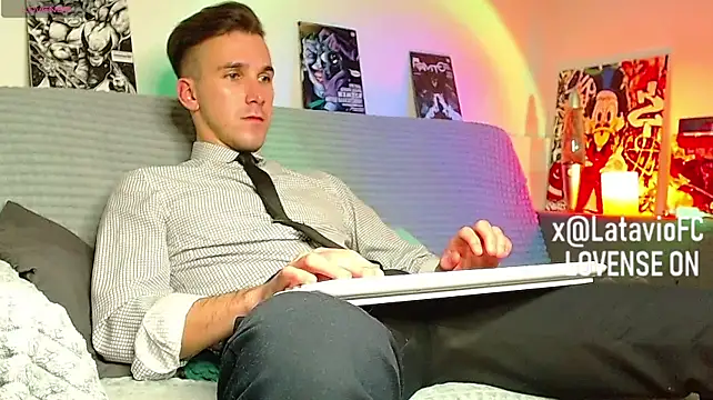 Midnighter_ Live XXX Chat