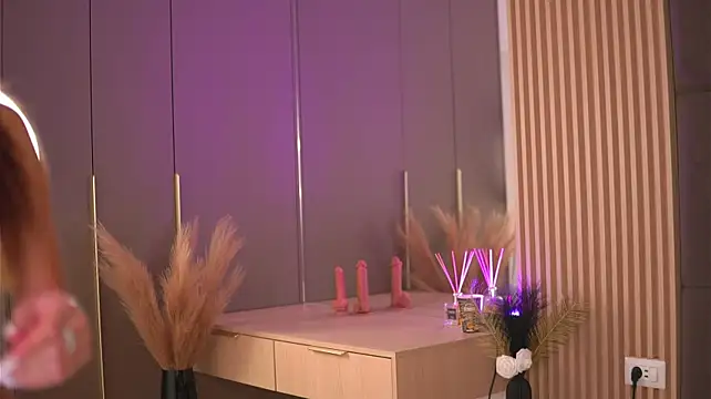 EllenKarter's Live XXX Chat