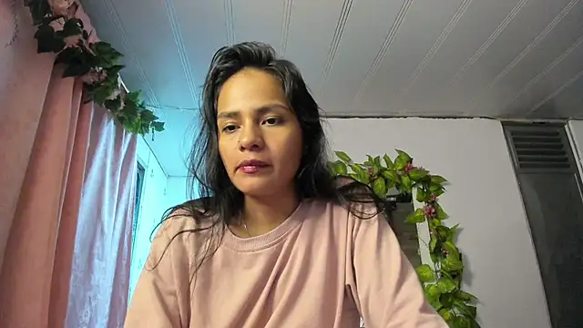 Chat XXX en directo de Samara_Homescapes