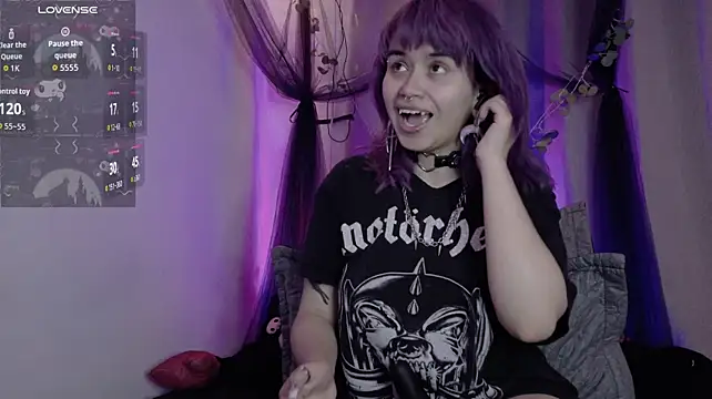 Navier__ Chat XXX in diretta