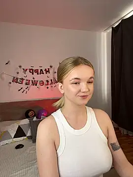 StellaBunnyn Live XXX chat
