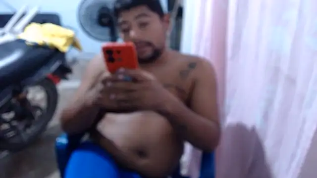 XXX chat uživo modela master_juju1924