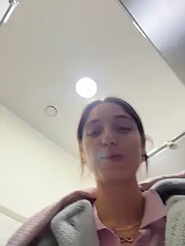 DollyTalln Live XXX chat