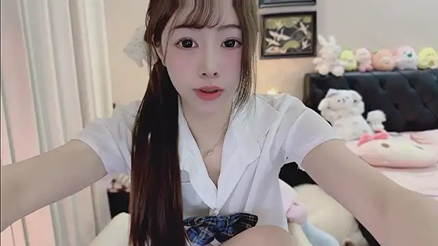Evacute-top Live XXX-chat