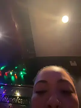 honeycombhalo's Live XXX Chat