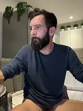 Michel_huge – Naživo XXX chat