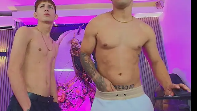 The_Boy_King_ Adlı Modelin Canlı XXX Sohbeti