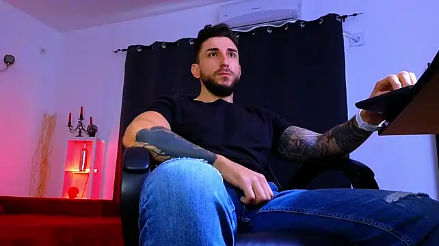 แชท XXX สดของ MightyAaron66