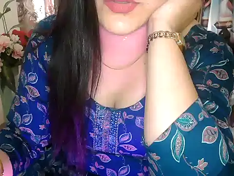 Chat +18 de _chitranshi ao vivo
