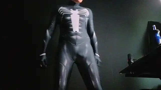 XXX chat uživo modela FelixStarkk
