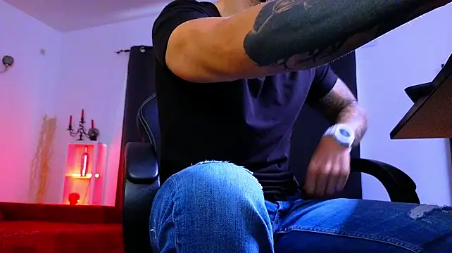 Živý XXX chat MightyAaron66