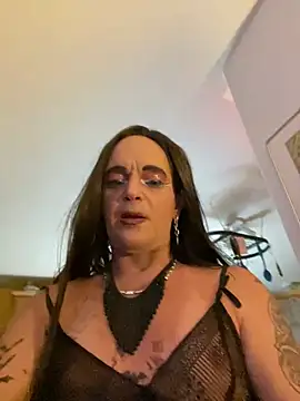 tsashelayamylynzy's Live XXX Chat