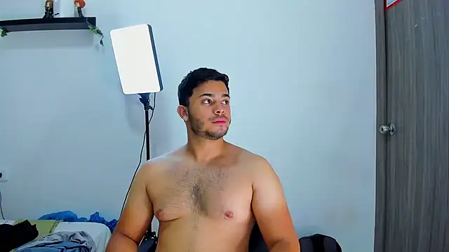 TylerWest_ 现场XXX聊天