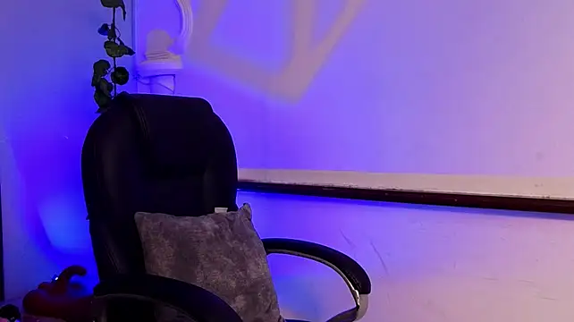 دردشة liam_ossa الجنسية المباشرة