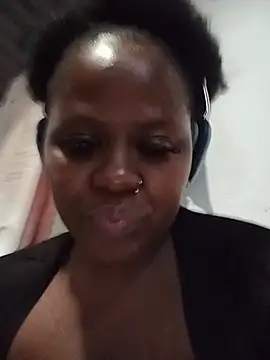 BlackPearlxxo's Live XXX Chat